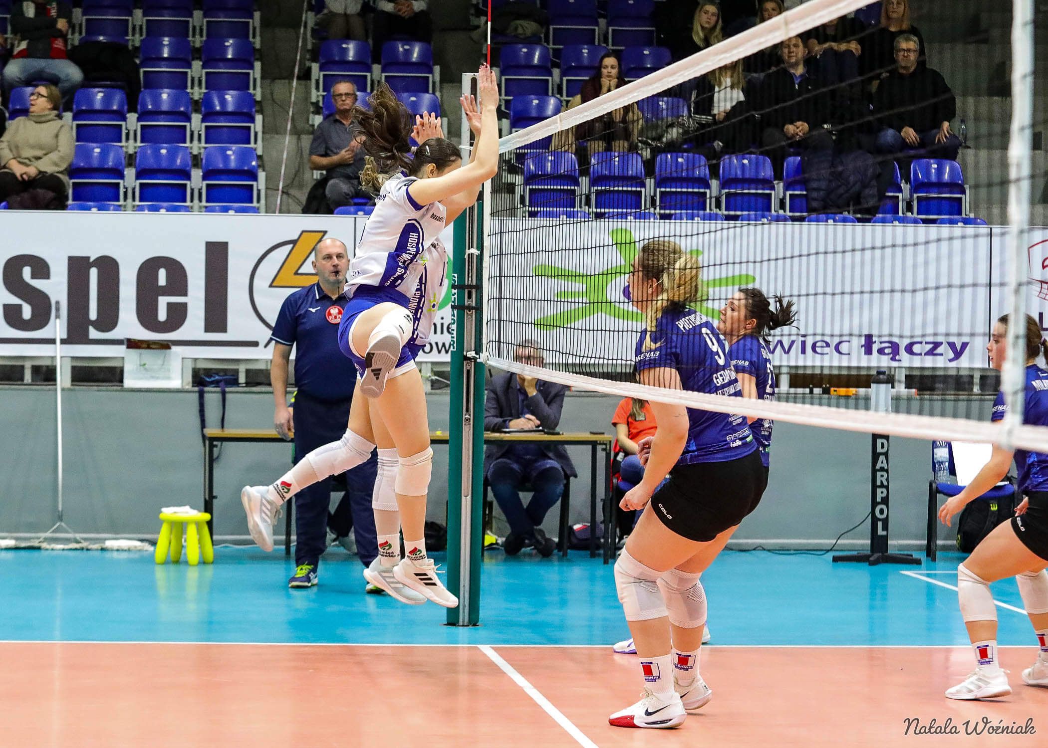 Mecz 14. kolejki 1. Ligi Siatkówki Kobiet 2024/25: Hospel Płomień Sosnowiec – Gedania Politechnika Gdańsk 3:1 (25:16, 22:25, 25:20, 25:23)