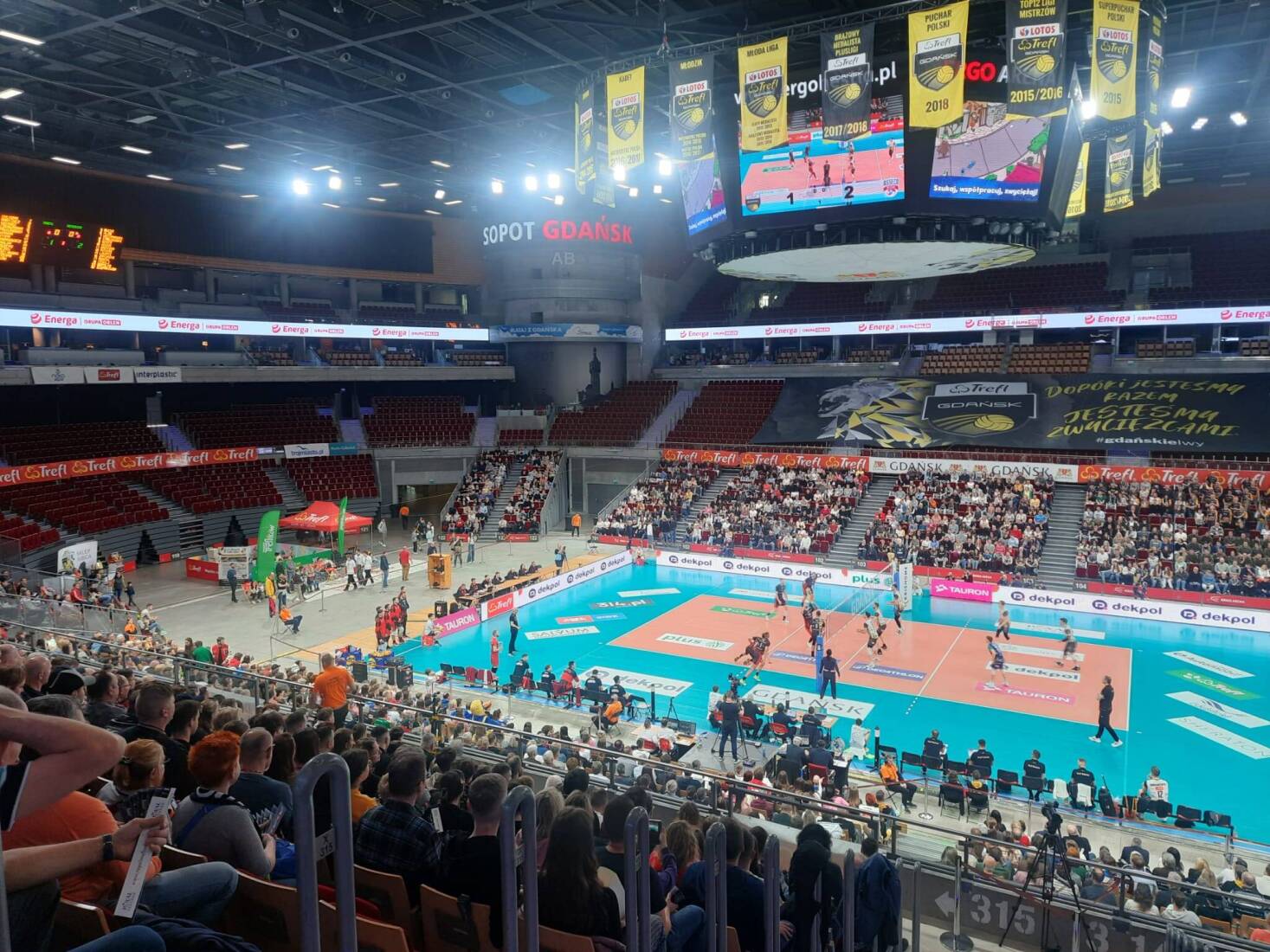 PlusLiga: wygrane Asseco Resovii i Projektu