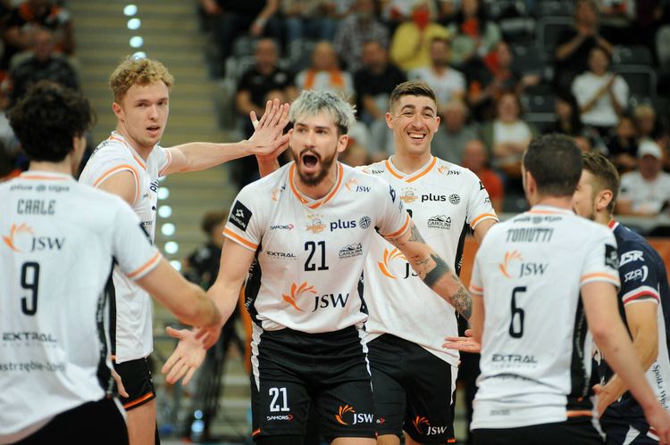 PlusLiga: Jastrzębski Węgiel wygrał i prowadzi