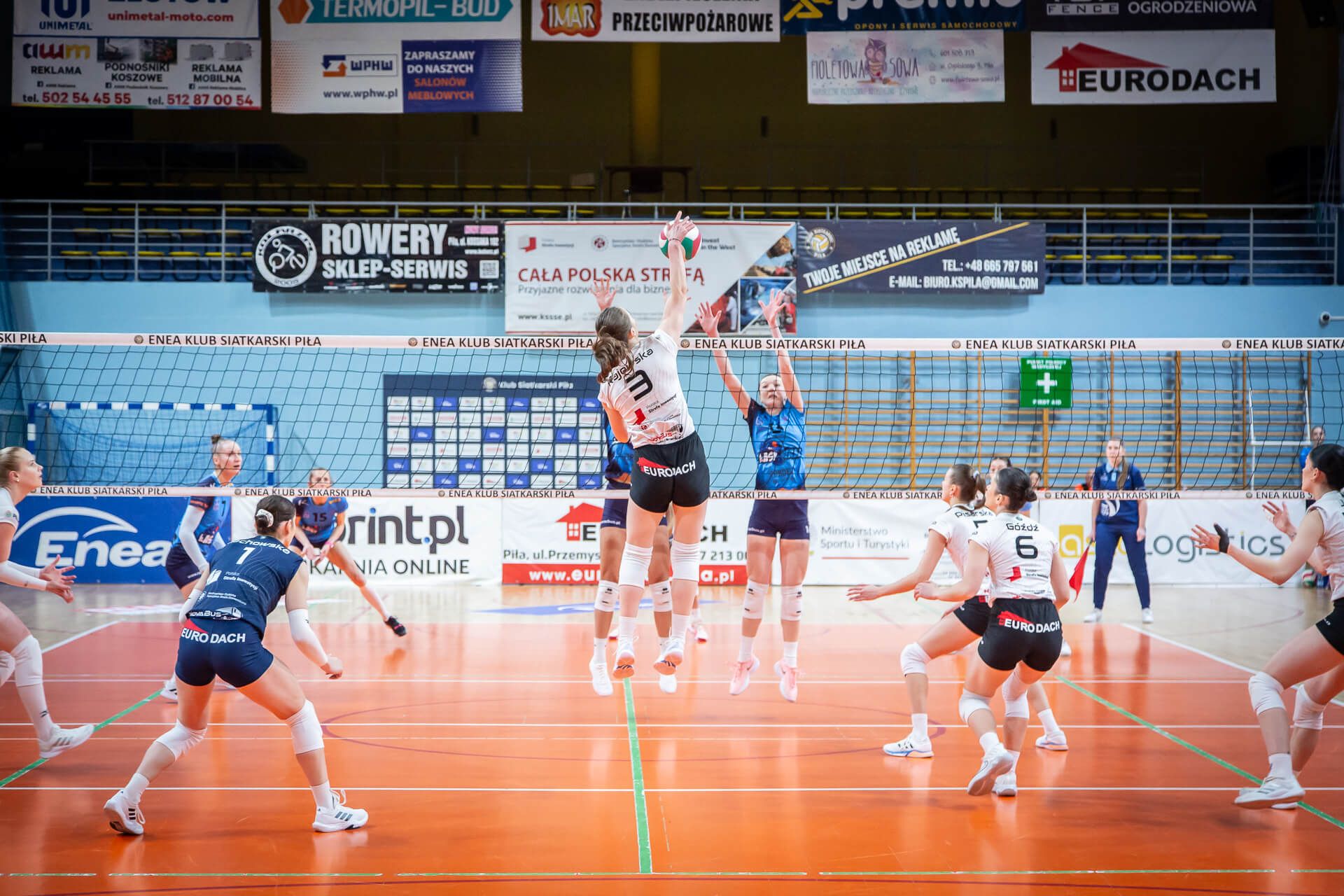 Mecz 14. kolejki 1. Ligi Siatkówki Kobiet 2024/25: KS Piła – Easy Wrap Volley Kobyłka 3:0 (25:16, 25:15, 28:26)